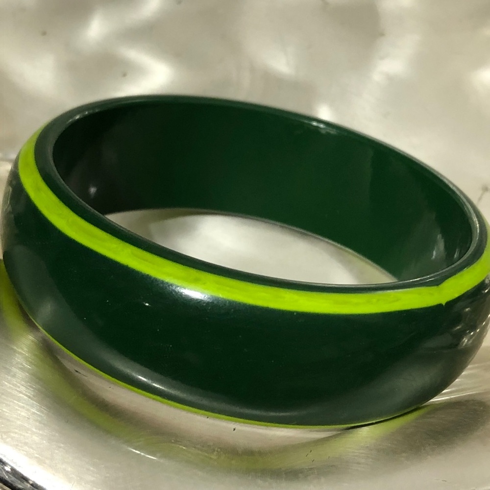 5for$20📗Vintage Dark Green Bangle Bracelet with Neon Lime Stripe